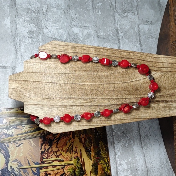 Gorgeous Bamboo Coral Necklace - Picture 1 of 8